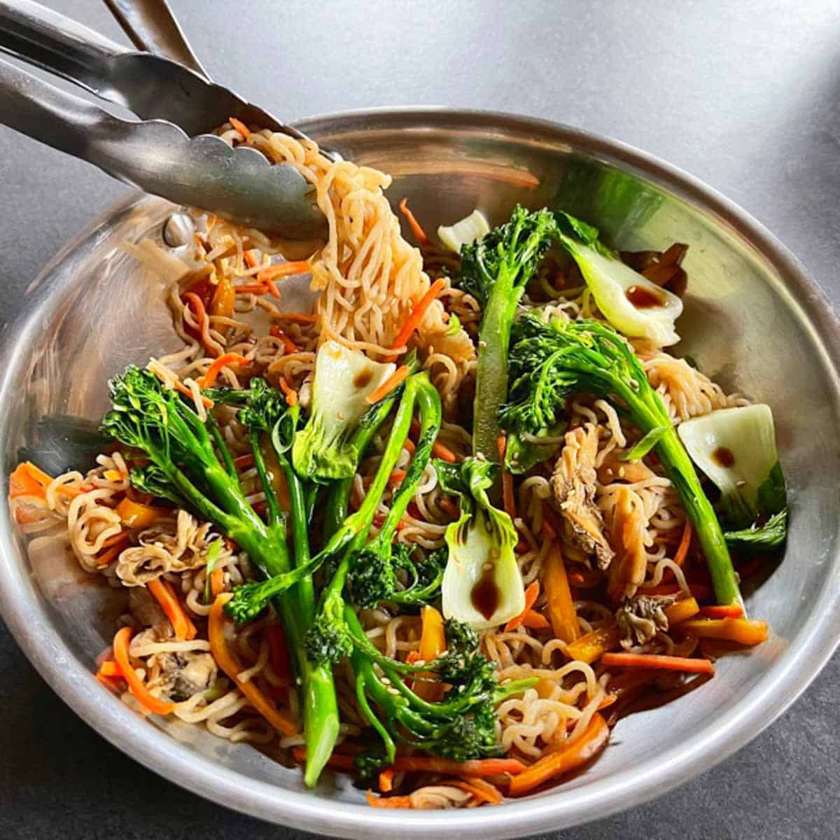 Keto Lo Mein with Low Carb Asian Noodles